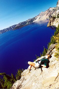 Nicol - na okraji Crater Lake